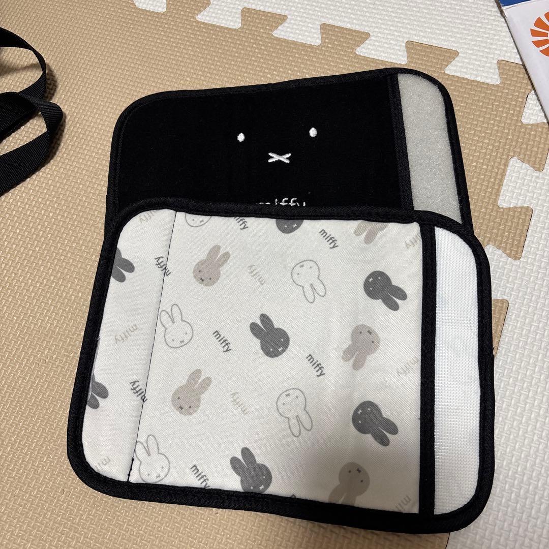 Ergobaby エルゴベビー オムニブリーズ　グラファイトグレー　メッシュ