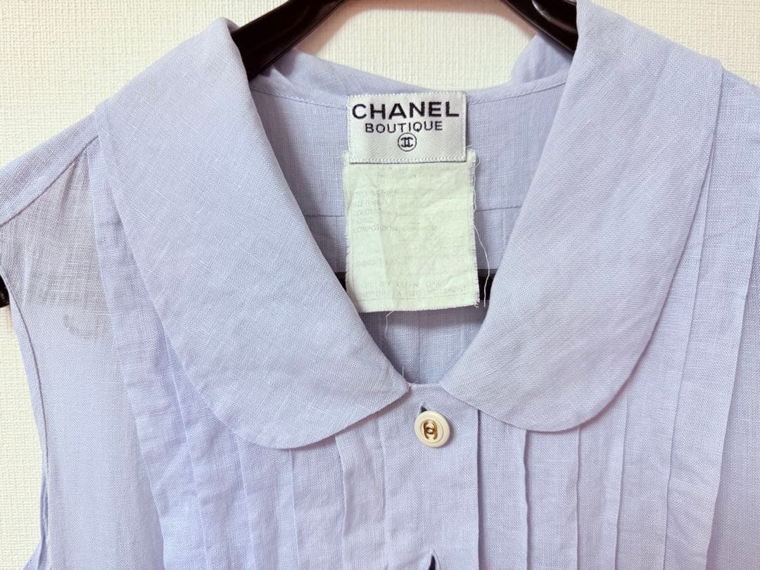 CHANEL BOUTIQUE 薄い青のひざ丈ワンピース