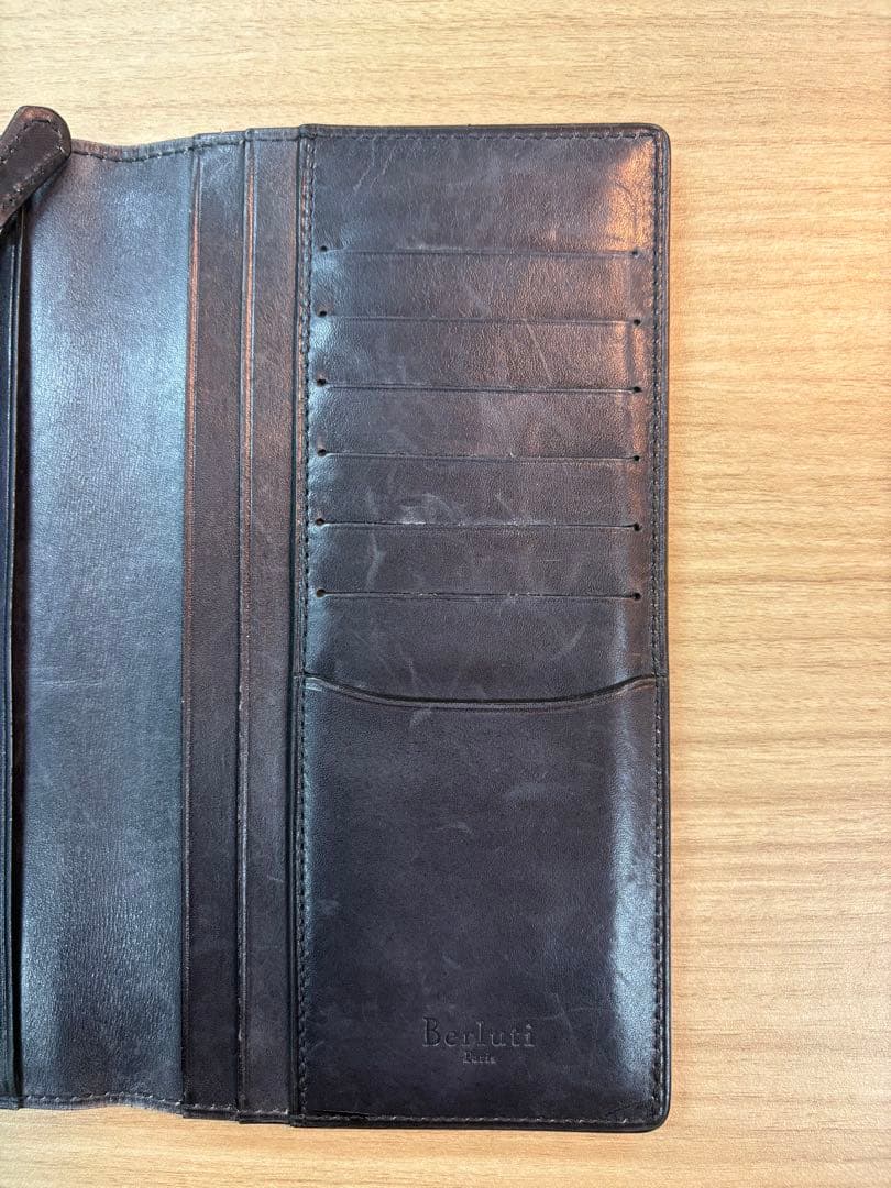 Berluti サンタル　フラップロングウォレット