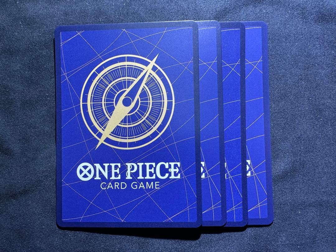 ワンピースカード　ST04-005 クイーン