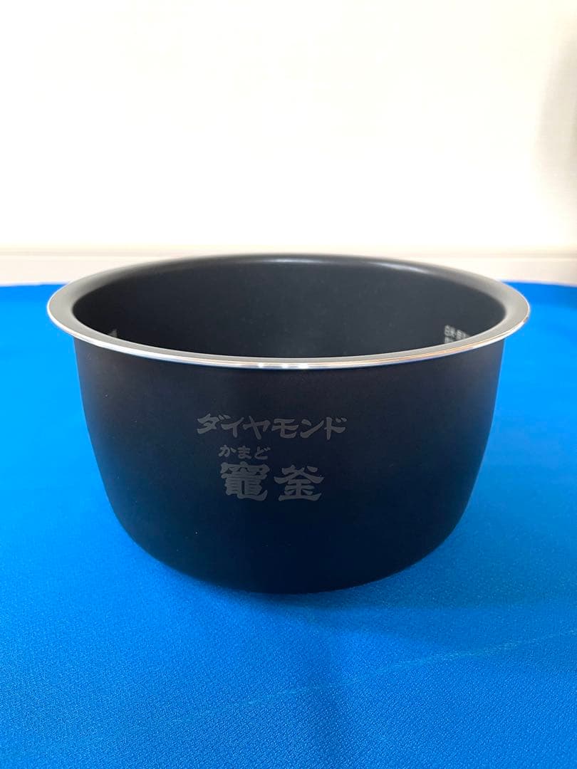 美品 パナソニック 炊飯器5合 圧力IH SR-R10B-W ホワイト