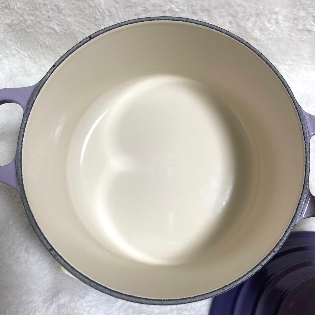 【美品】希少カラー　ルクルーゼ　ココットロンド　鍋18cm