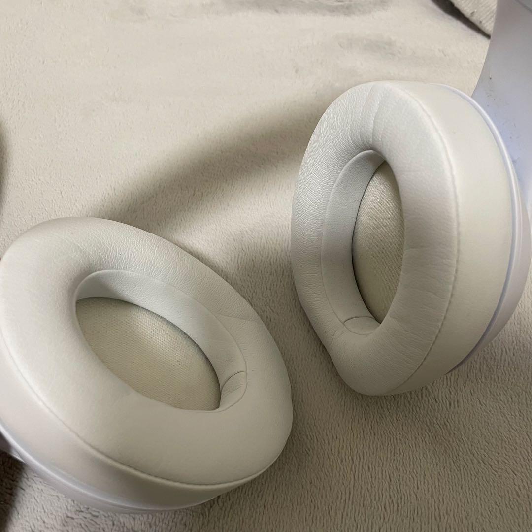 Beats Studio3 ワイヤレスヘッドホン ホワイト