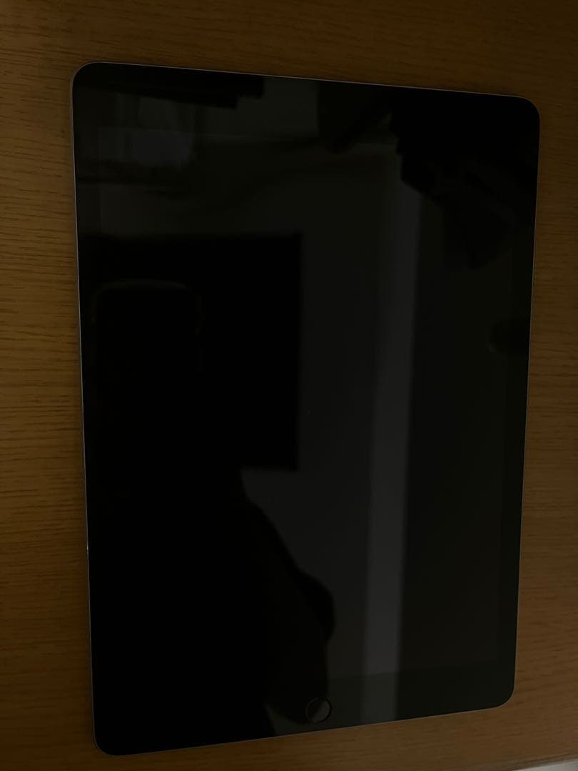 美品 iPad 第9世代 64GB iPad本体　Apple WiFiモデル