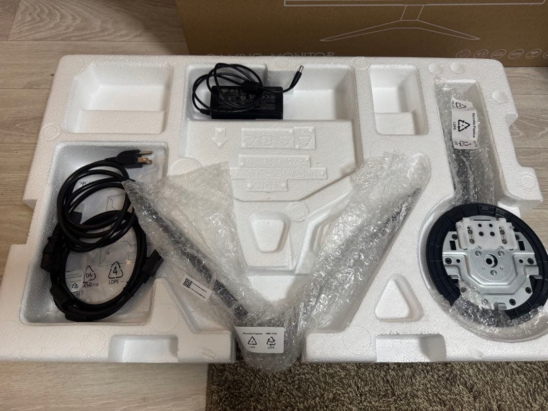 KTC H27S17 27 インチ , R1500 WQHD 180Hz