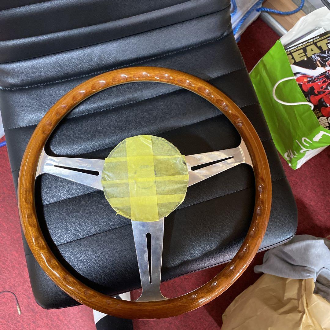 ナルディ　ステアリングハンドル