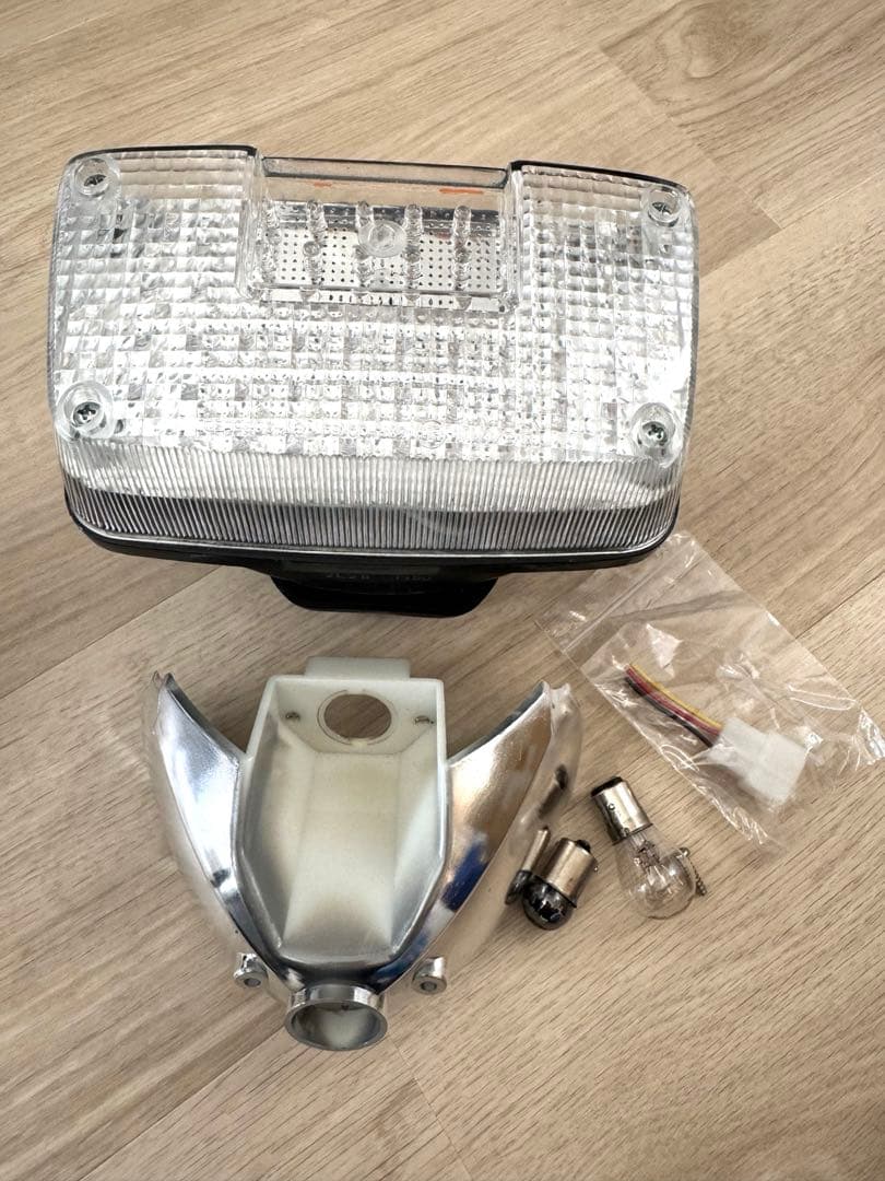 くるくるテールランプ レインボー キラキラライト