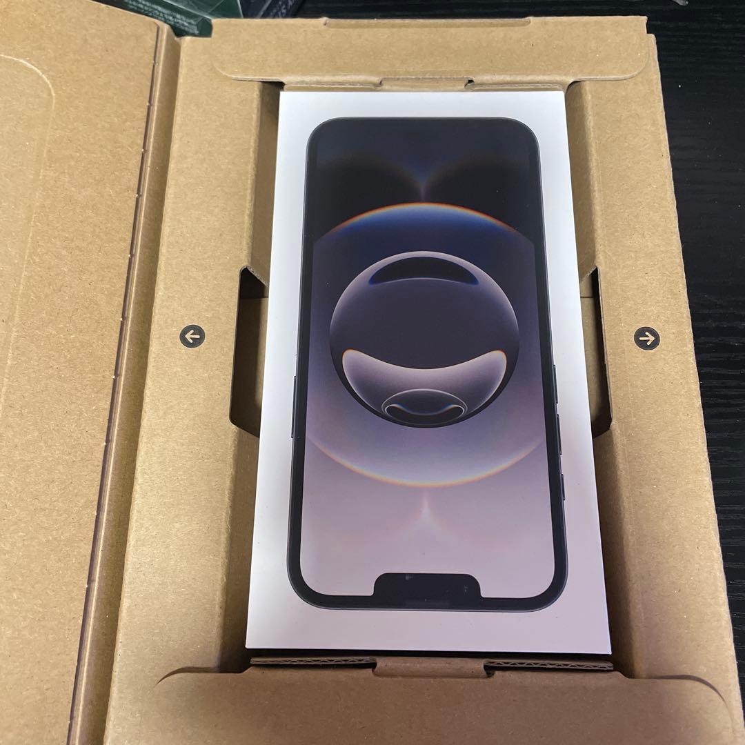 Apple iPhone 16e 本体　ブラック　256GB 新品未開封