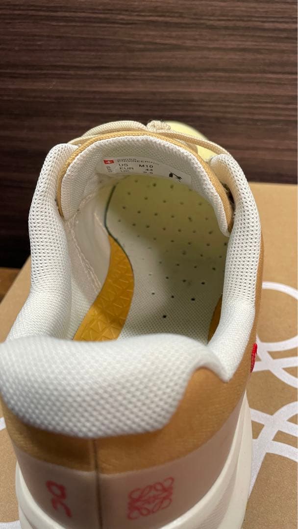 Loewe ロエベxOn クラウドベンチャーサイズ44 スニーカー