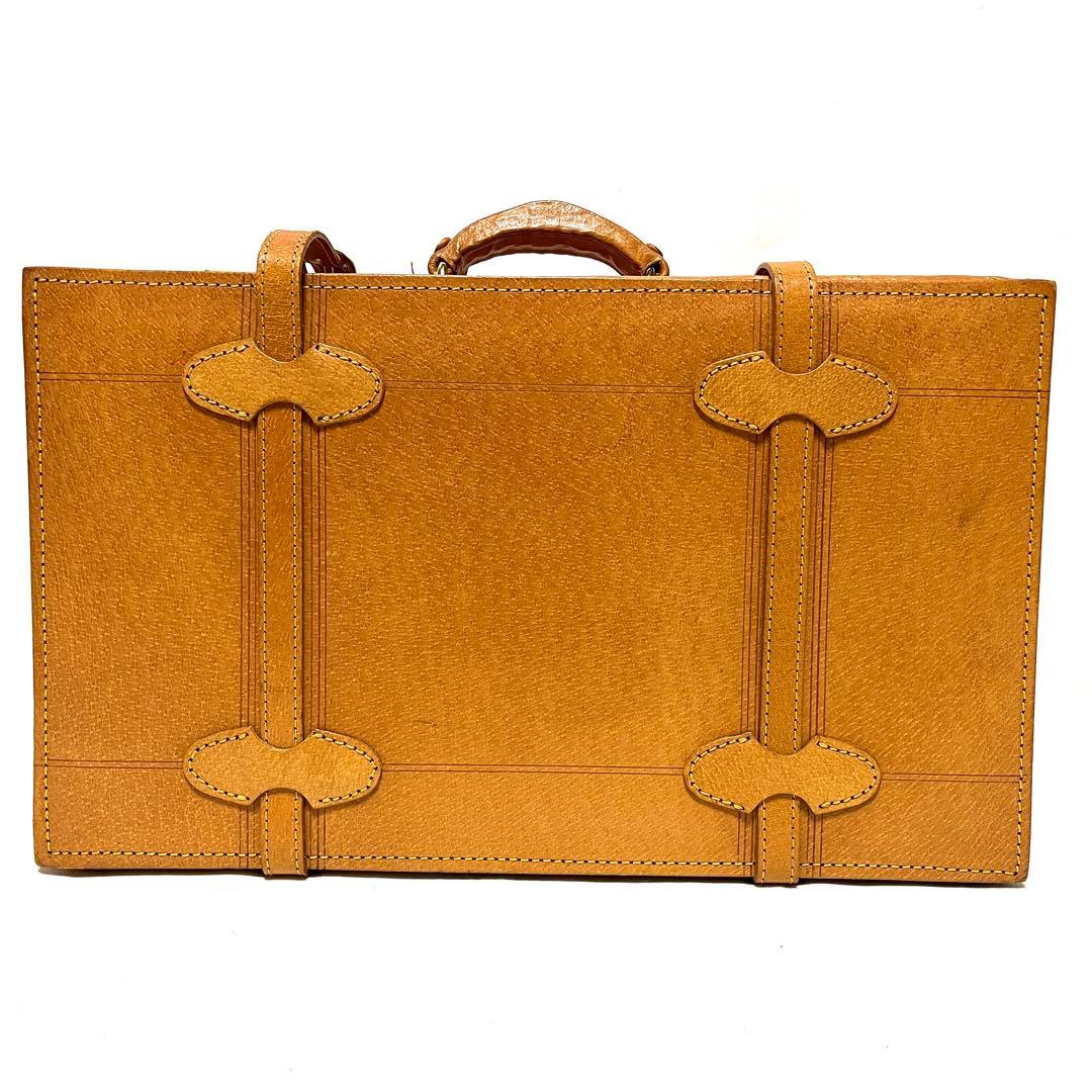 ★美品★LEAVES リーブス★レザートランク★豚革★本革★ショルダーバッグ★