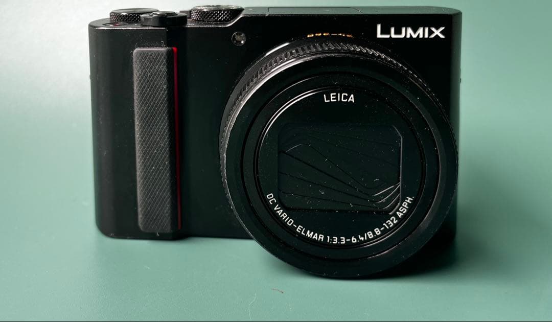Panasonie コンパクトデジタルカメラ LUMIX品番 DC-TX2