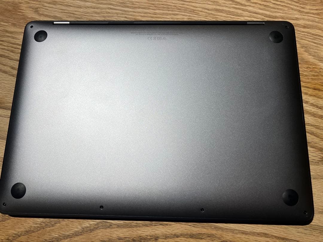 MacBook Pro 13インチ Apple M1 256GB メモリ8GB