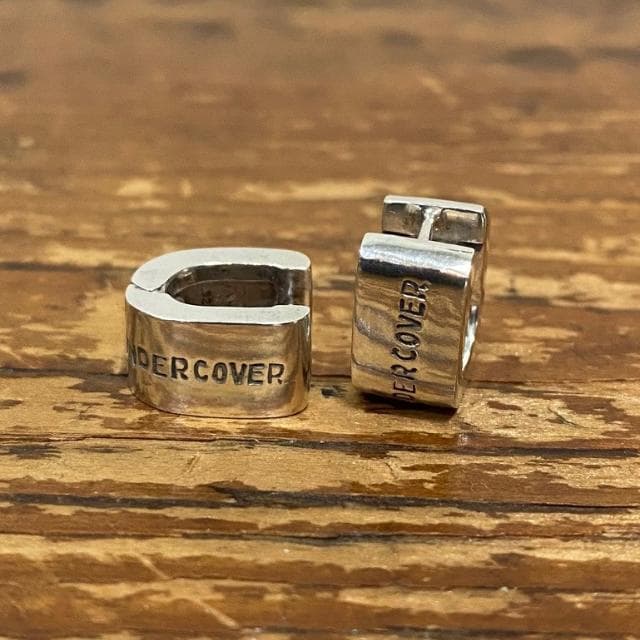 幻! 90s アンダーカバー × ロイヤルオーダー コラボ Uロゴ ピアス 両耳