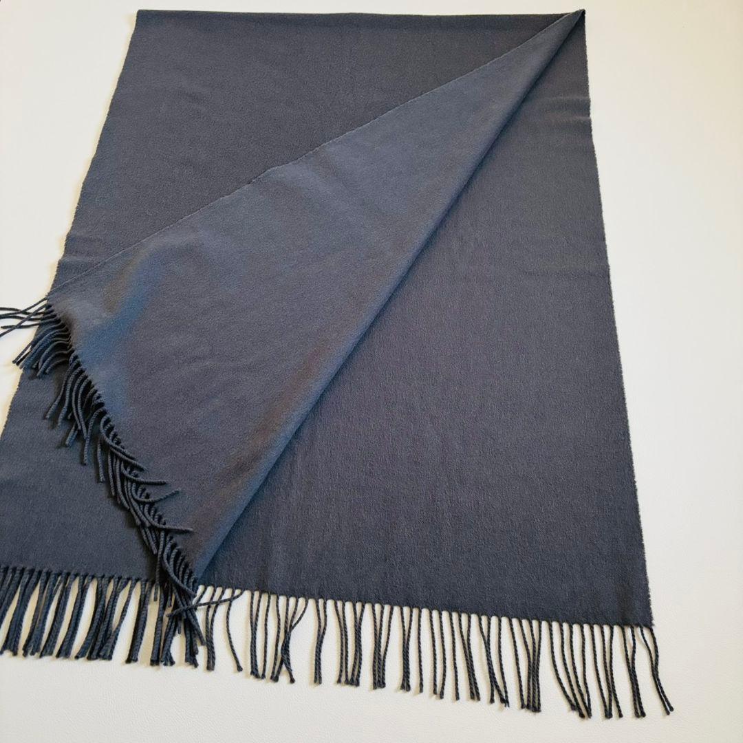 1841【美品】ジョンストンズ　大判ストール　カシミヤ100％　無地　グレー