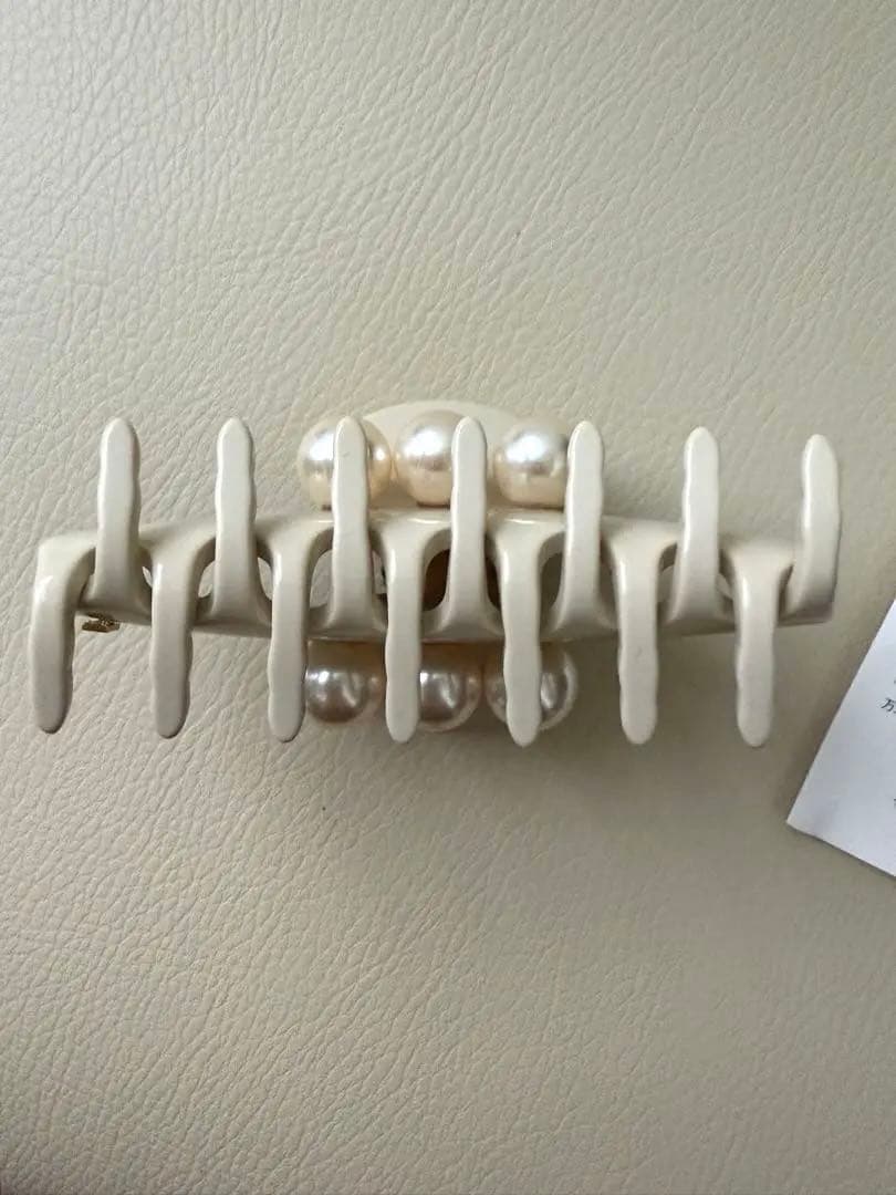 正規店購入品　ALEXANDRE DE PARIS / パール ヘアクリップ　M