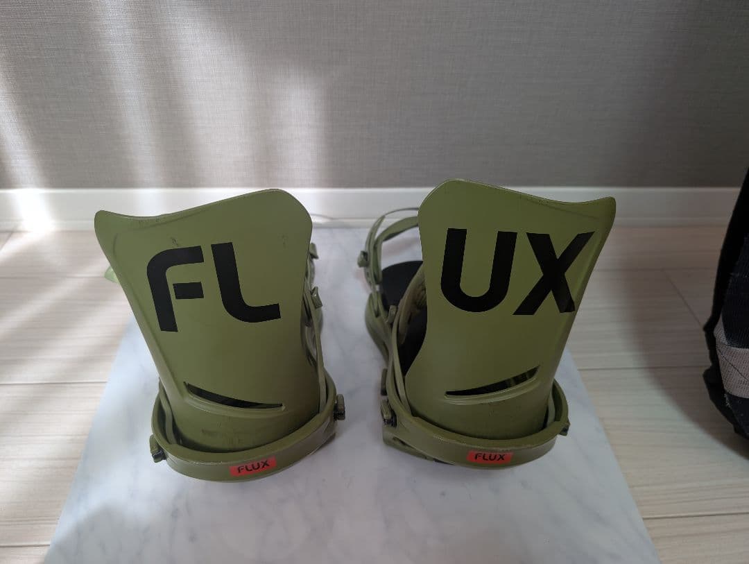 FLUX DS Mサイズ オリーブ