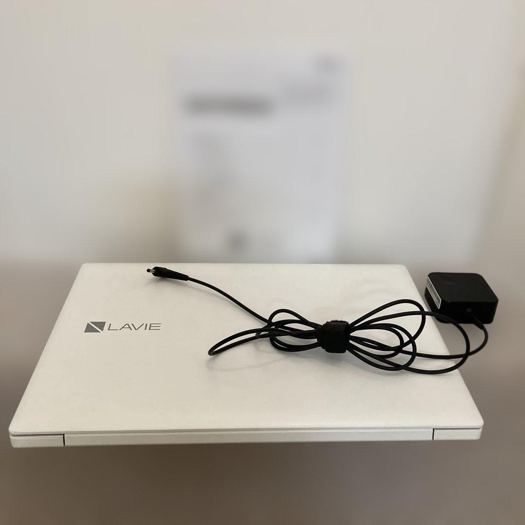 Windowsノート本体 NEC LAVIE Note Standard NS100/K2W