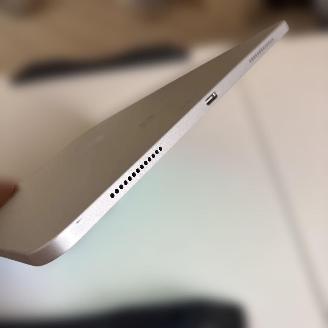 iPad Pro 11インチ　第二世代　Magic Keyboard セット