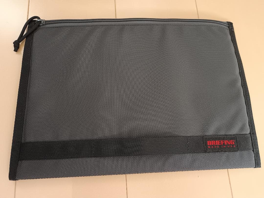 Briefing PCケース