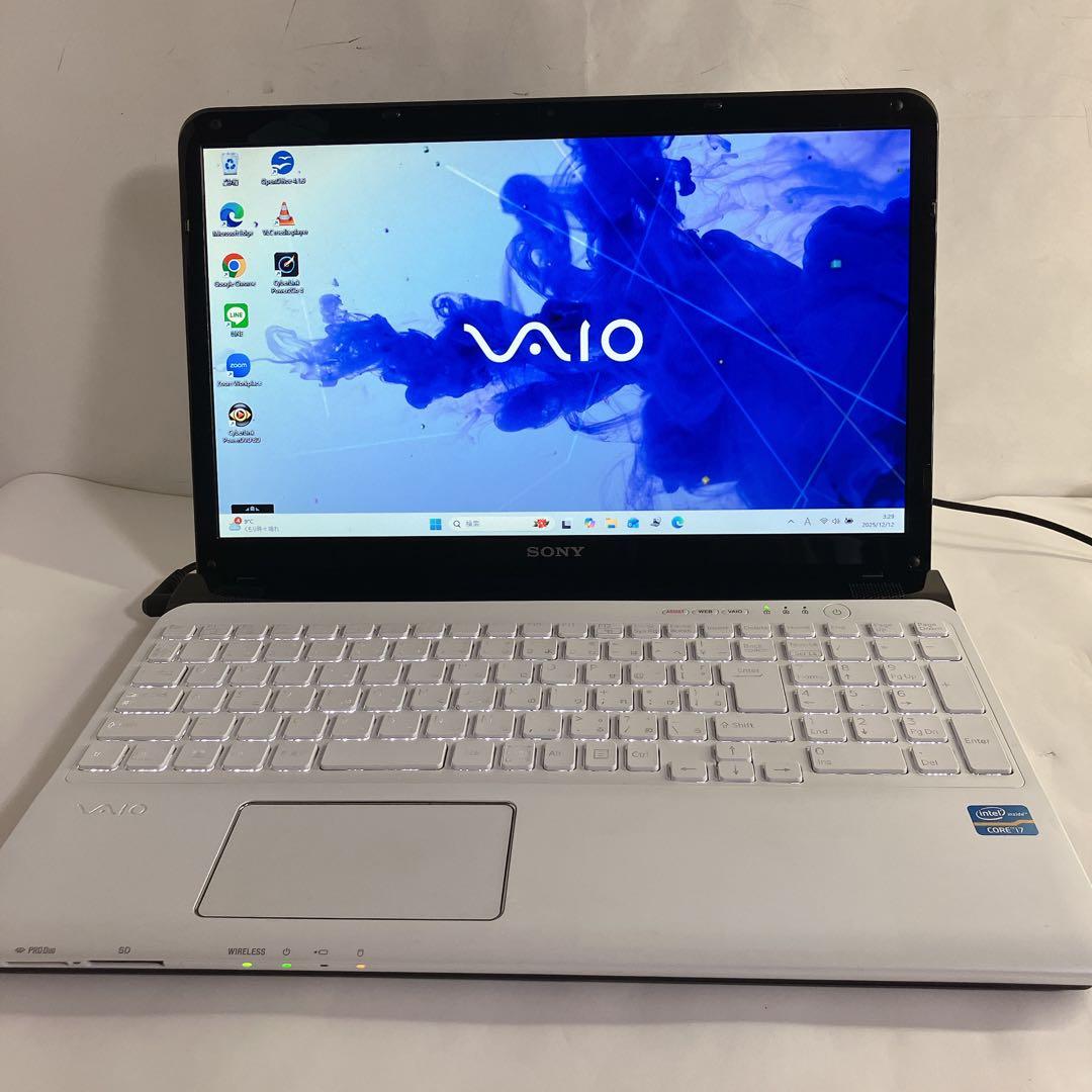 VAIO Corei7 SSD320GB 16GB Win11 ノートPC