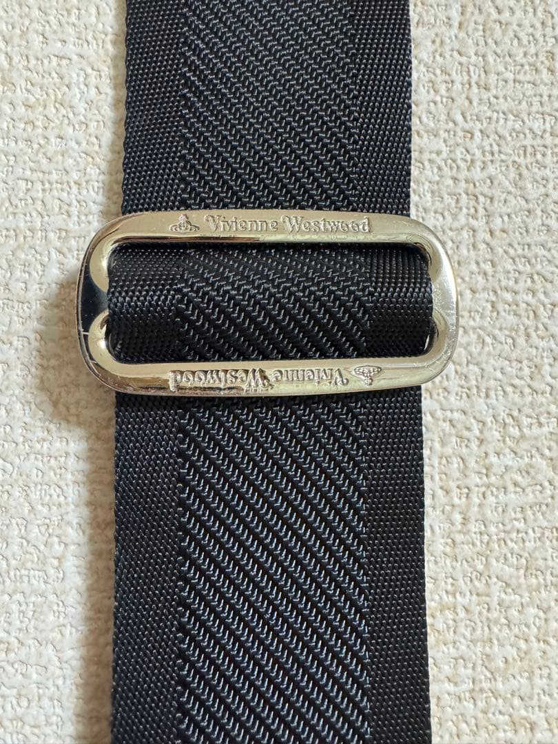 ヴィヴィアンウエストウッド ボディバッグ