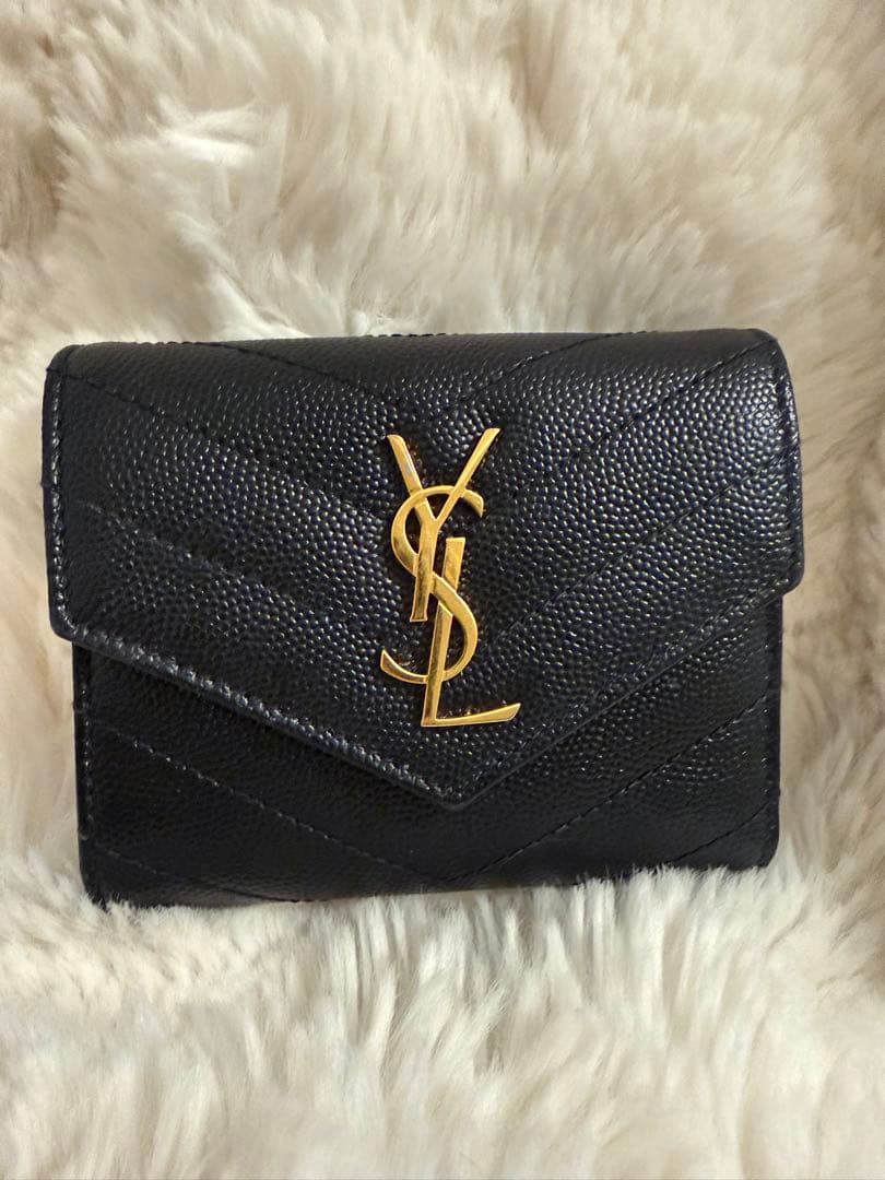 イヴサンローラン 財布