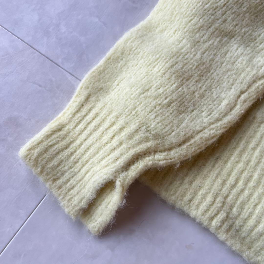 ユナイテッドアローズ✨上質ふわもこアルパカVネックニットカーデ　黄