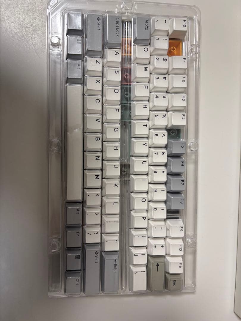 Niz キーボード X87 キーキャップ付き　静電容量無接点