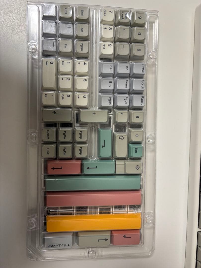 Niz キーボード X87 キーキャップ付き　静電容量無接点