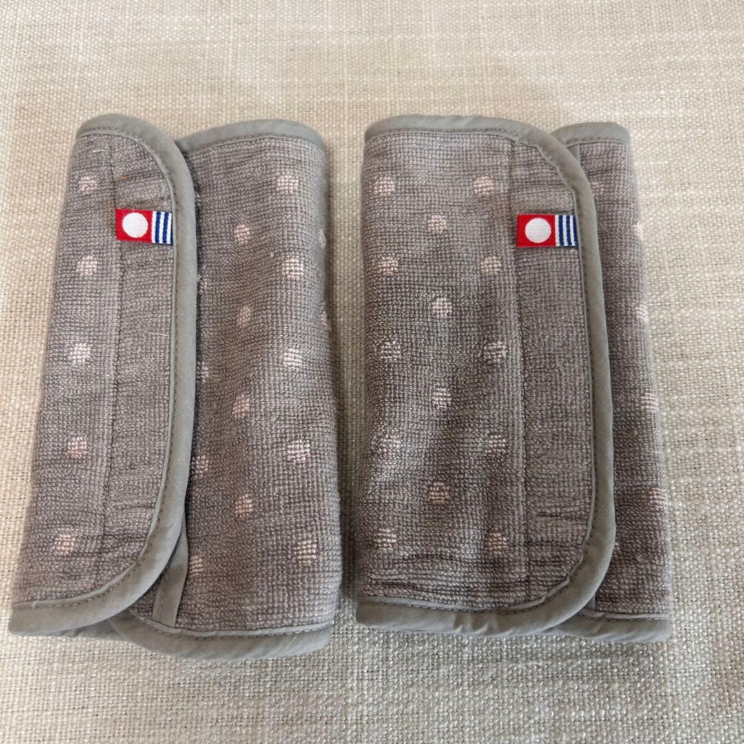 ベビービョルン ハーモニー シルバー　よだれパッド付き