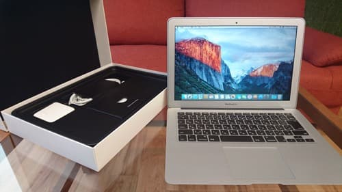 10402 MacBook Air 13inch MJVE2JA 付属品全てあり