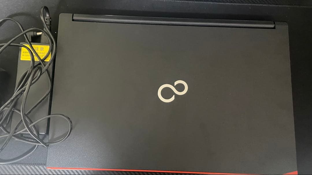 ノートパソコン　富士通LIFEBOOK A577/T