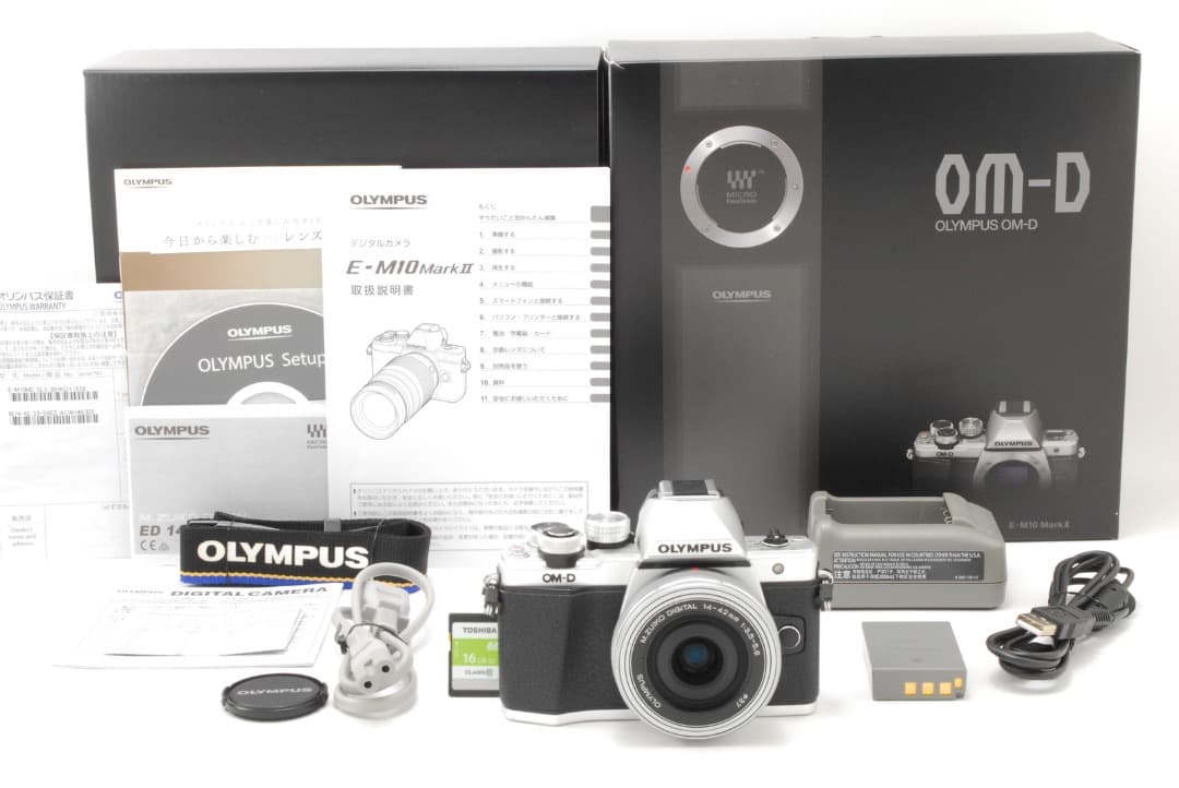 【ほぼ新品】 OLYMPUS OM-D E-M10 Mark II