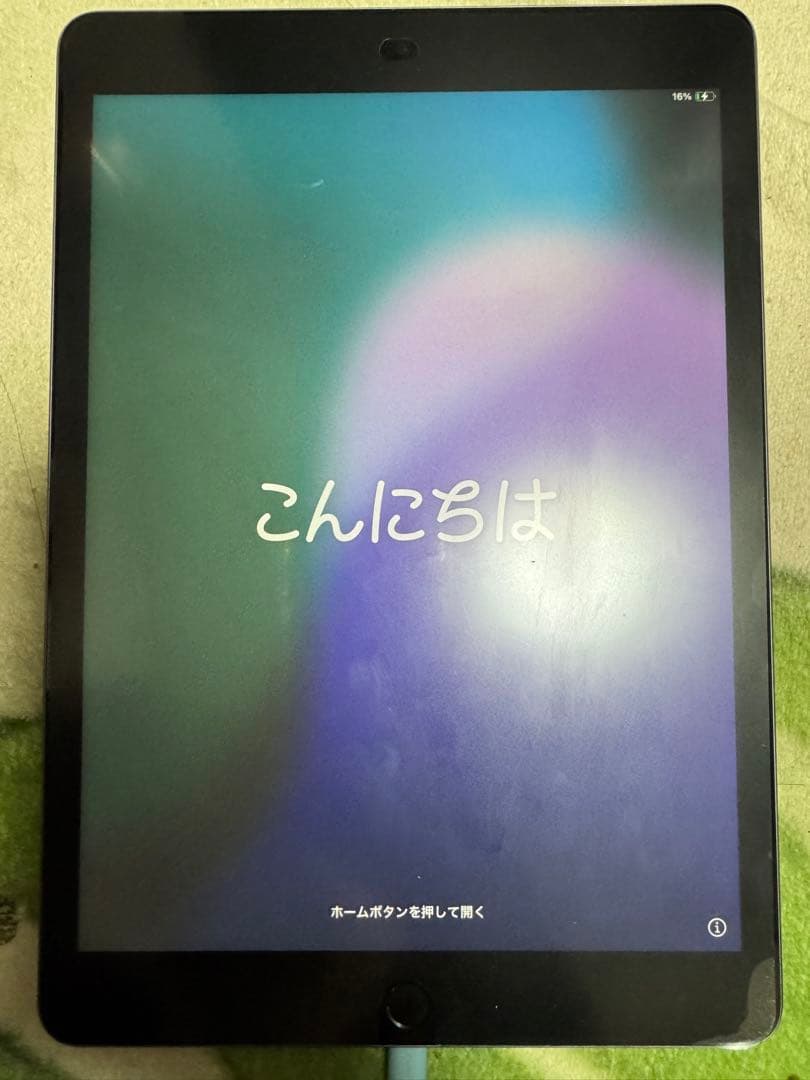 iPadスペースグレー 、Logiキーボードケース、Activetouchpen