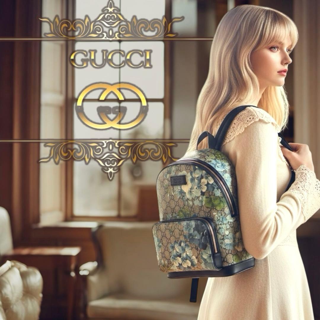 GUCCI グッチ　フラワープリント ショルダーバッグ　バッグパック