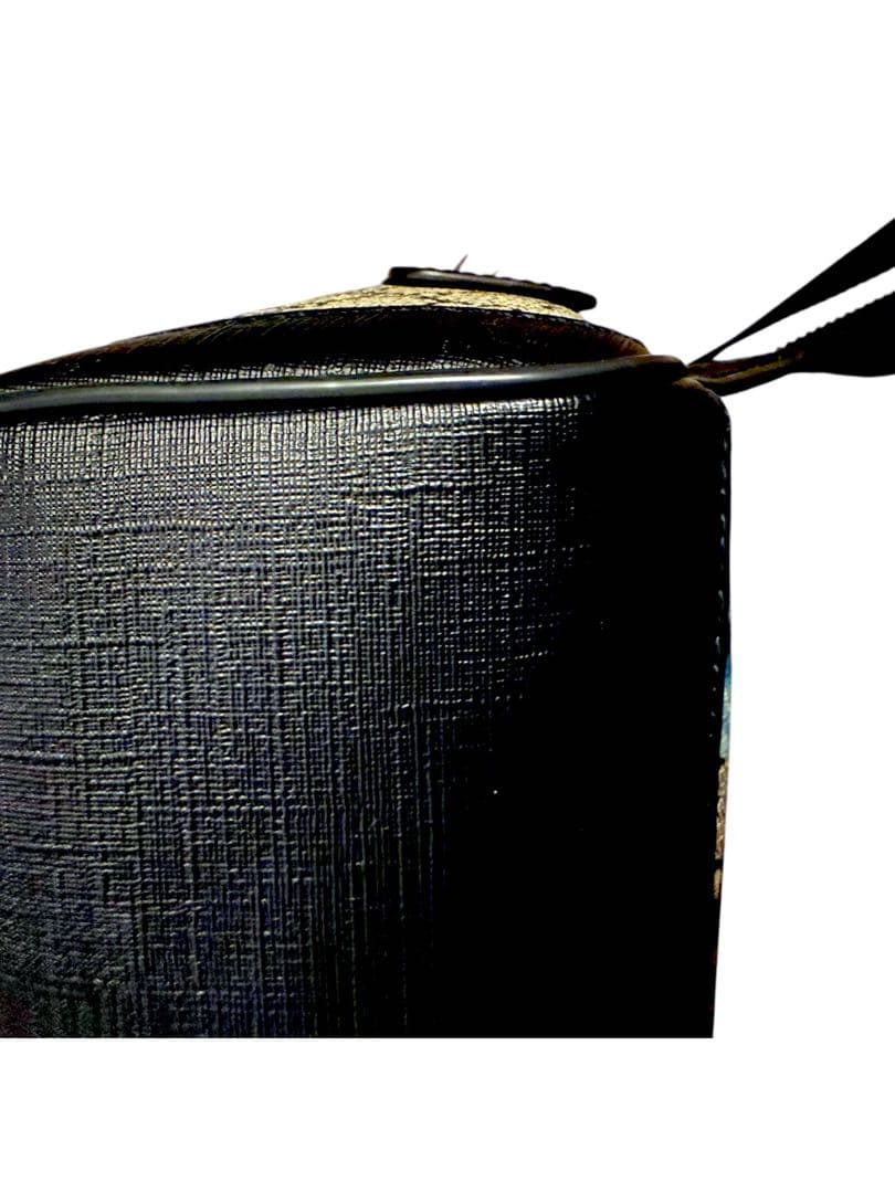 GUCCI グッチ　フラワープリント ショルダーバッグ　バッグパック