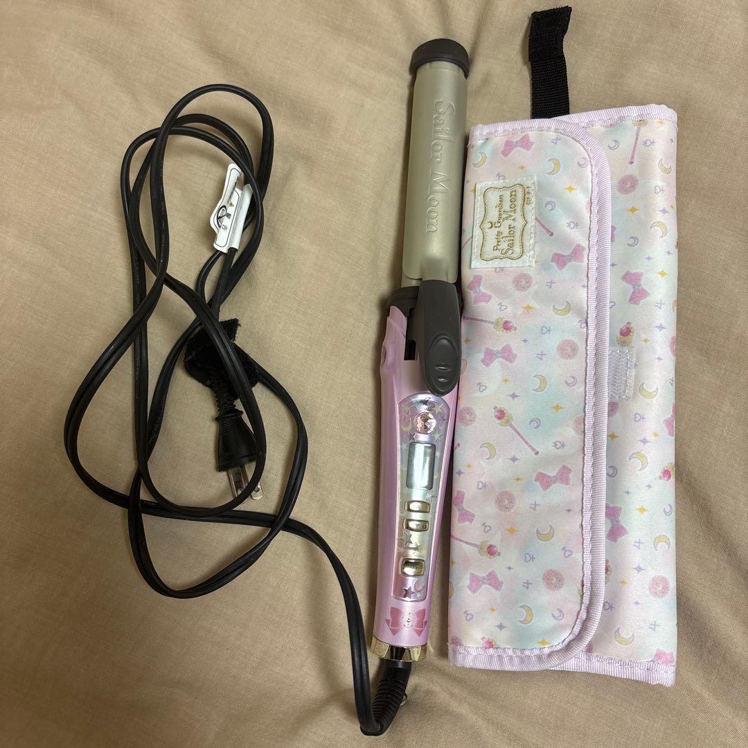 セーラームーン　ムーンクリスタルヘアーアイロン