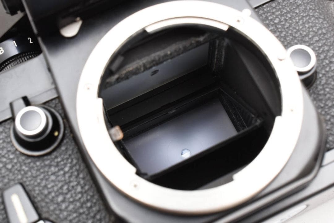 ★極美品・完動品★ニコン Nikon F2 フォトミック ブラック730万番台