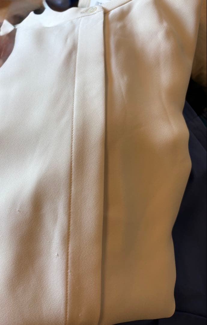 新品　theory luxeセオリーリュクス　アイボリー ボウタイブラウス36