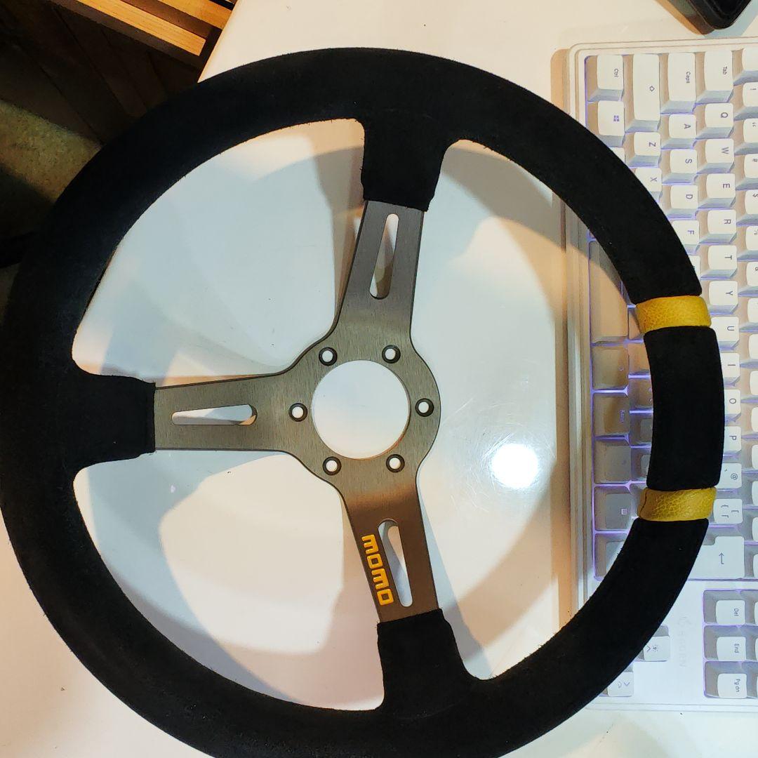 モモ　momo 　ドリフト　D-20 330mm ブラックスエード