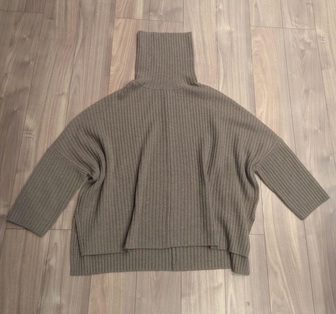 Deuxieme Classe オーバーサイズ リブ タートルネック ブラウン