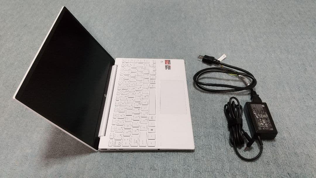 m*1様 【不良品】HP Pavilion Aero Laptop 13-be0