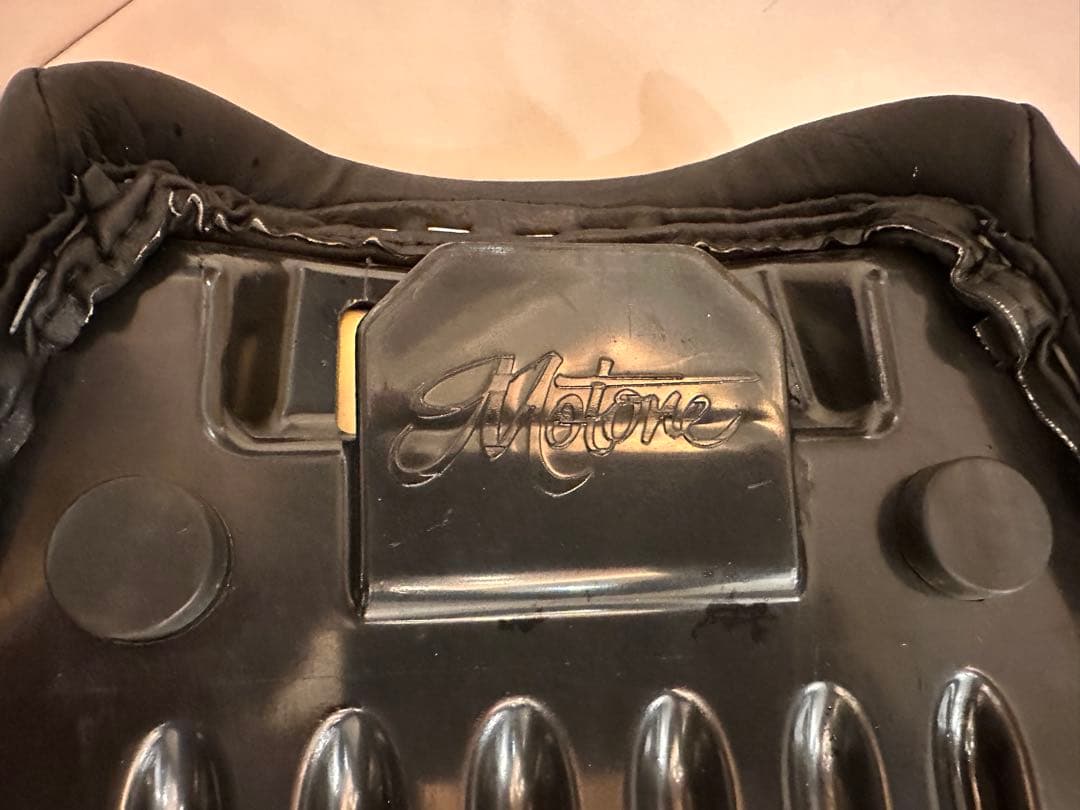 スピードツイン900 カフェシート The Rattler 1個 モートン