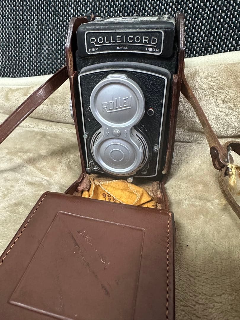 ドイツ製 Rolleicord 二眼レフカメラ ローライコードレザーケース付き