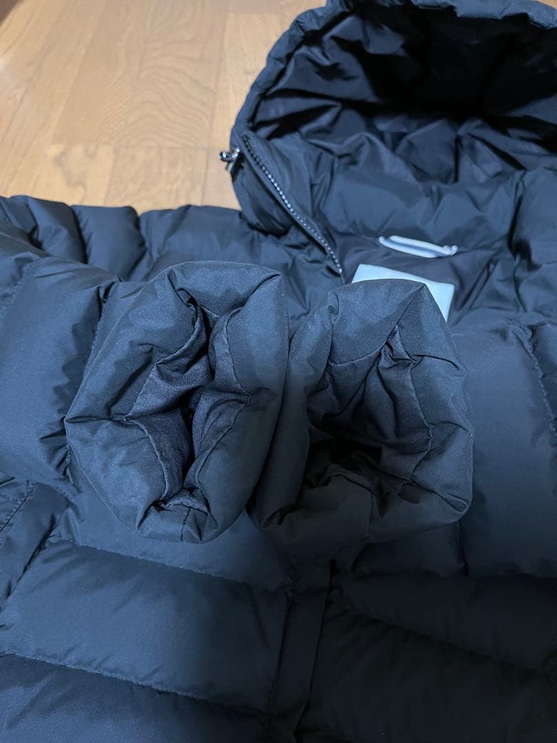 【極美品】Pyrenex SPOUTNIC SOFT2 ブラック 40