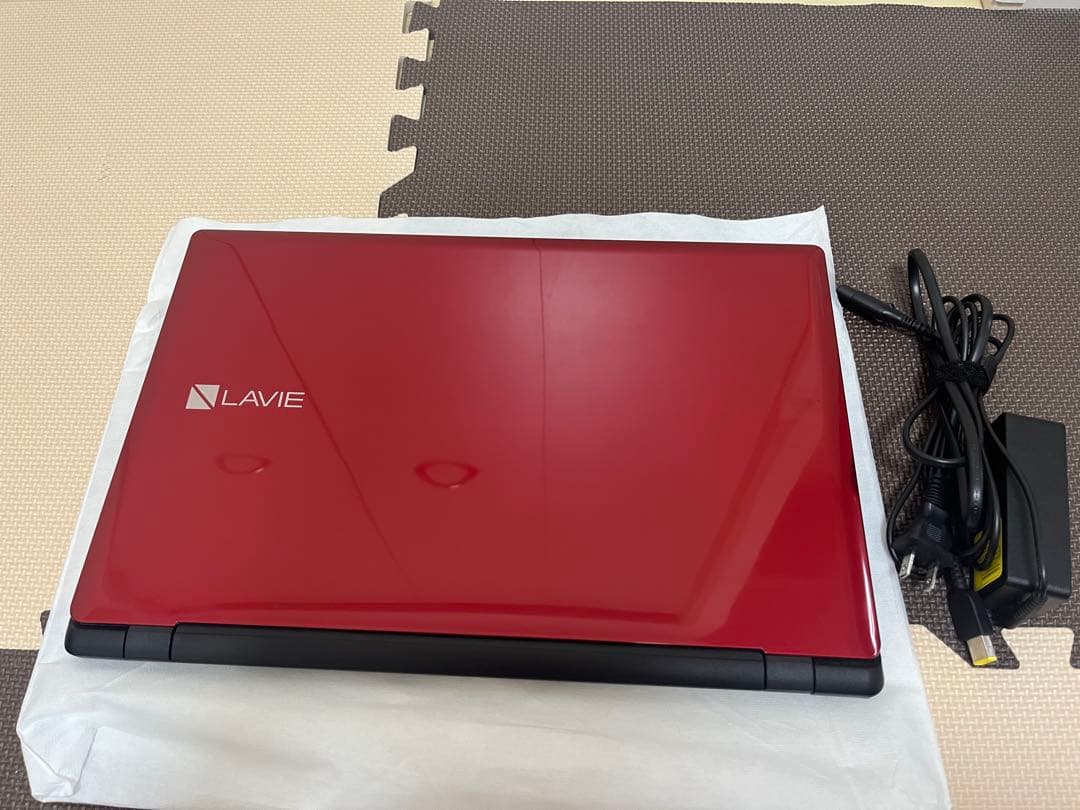 LAVIE NECノートPC パソコン　レッド ACアダプター　マウスあり