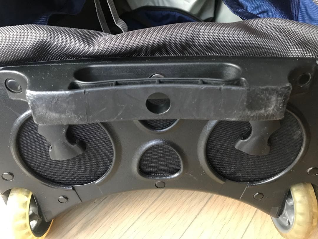 Osprey オスプレーソージョン80Lキャリーバッグ