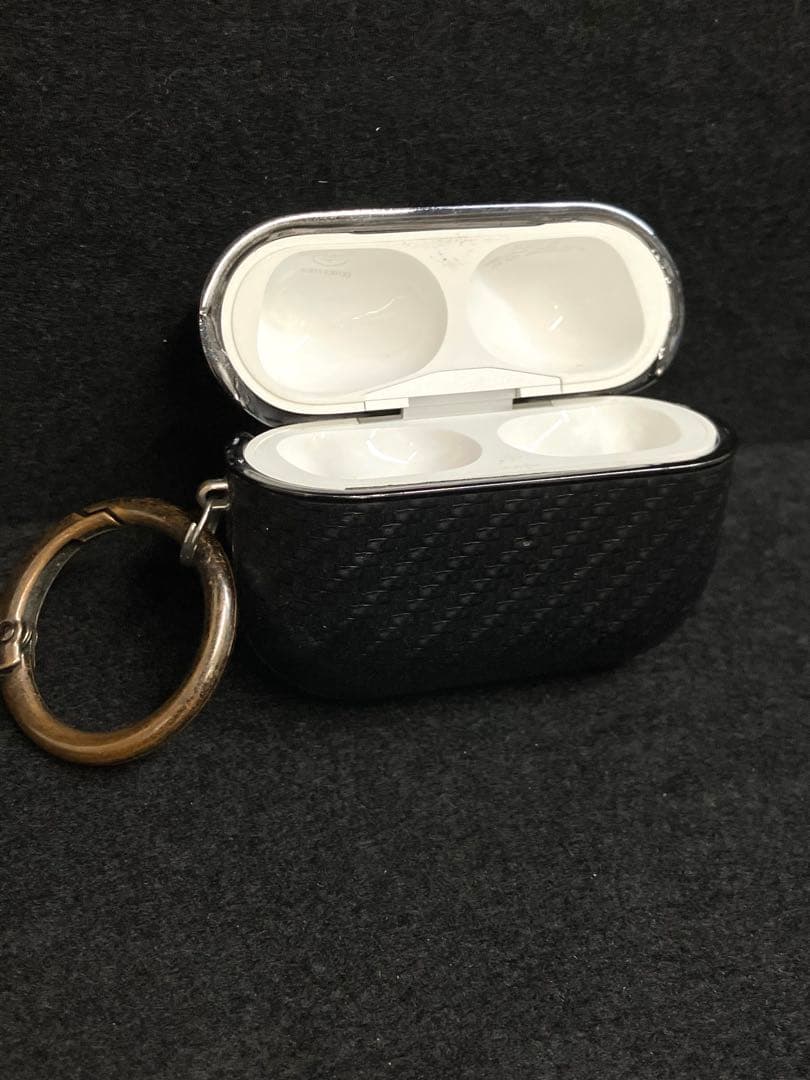 AirPods Pro（第2世代 後期/USB-C Type-C） ケース付き