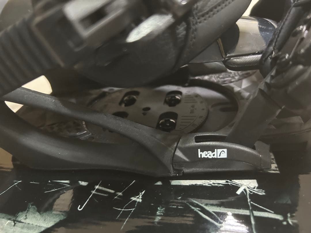 HEADスノーボードセット　ビンディング　ケース付き