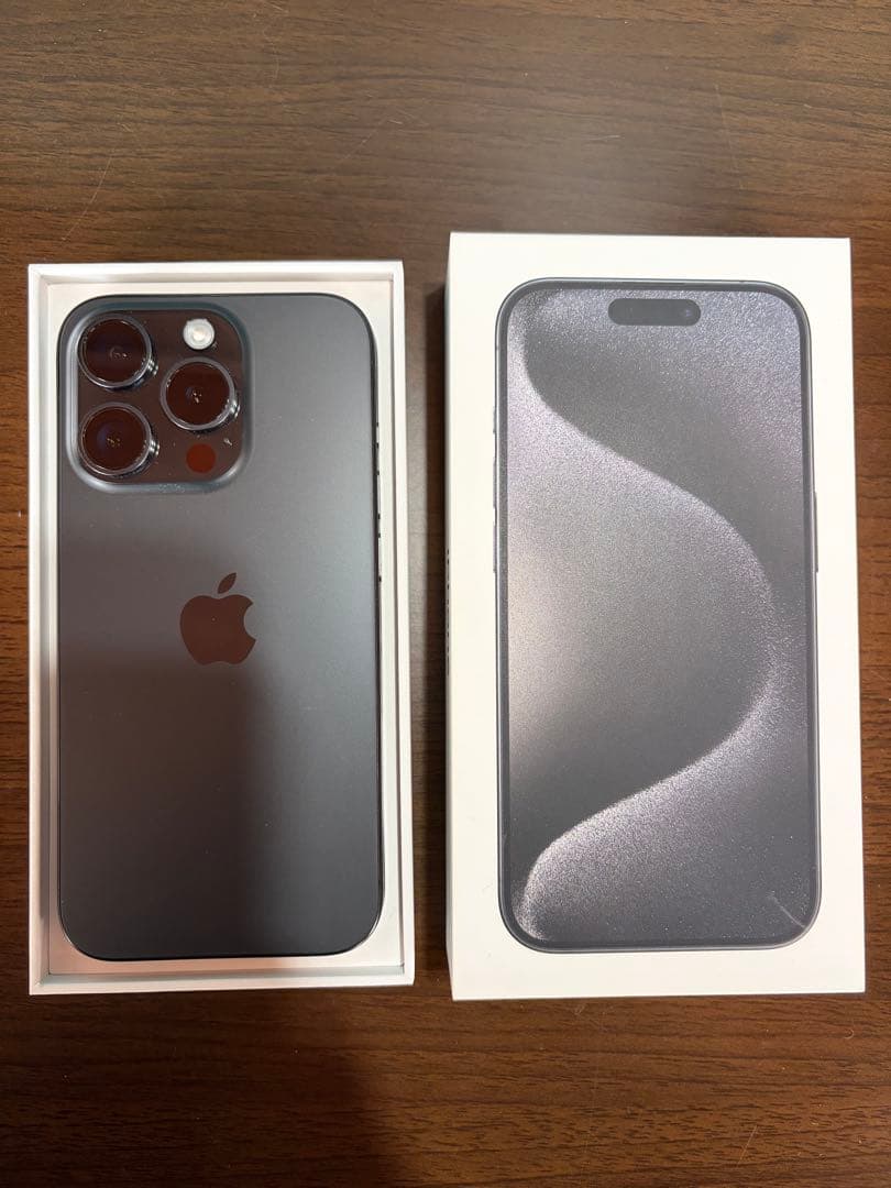 【バッテリー85%】 iPhone15pro 128GB ブラックチタニウム